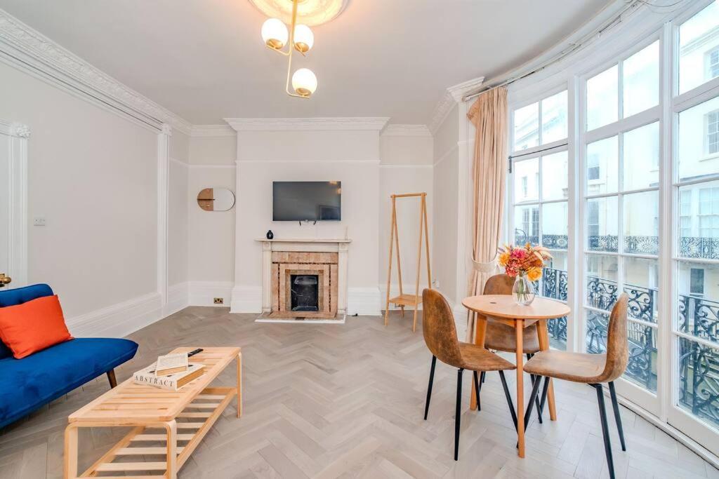 Beautiful Sea View I Spacious One Bed Flat I Sleep 4 Guests Bp2 * Hove